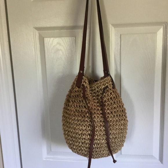 Ratan Shoulder Bag - Picture 2 of 5